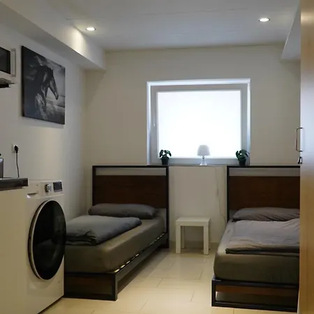 Mk Apartments Bremen 2 Wifi - Kostenlose Parkplaetze - In 5 Minuten In Der Stadt Exterior foto