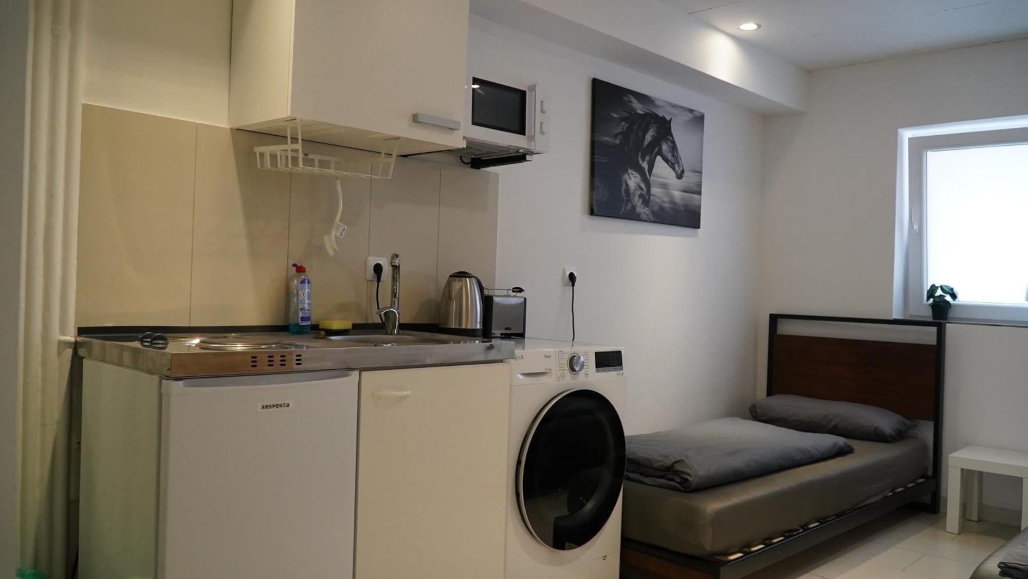 Appartement Mk 2 Wifi - Kostenlose Parkplaetze - In 5 Minuten In Der Stadt BRE